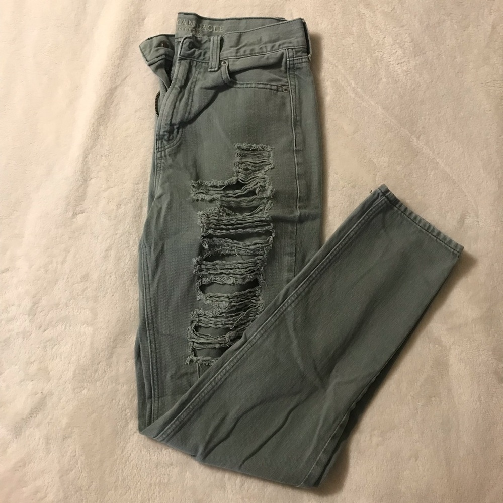 American Eagle Mom Jeans